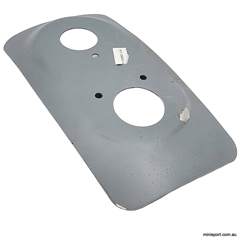 MINI REAR TAIL LAMP GUSSET- L/H – Minisport