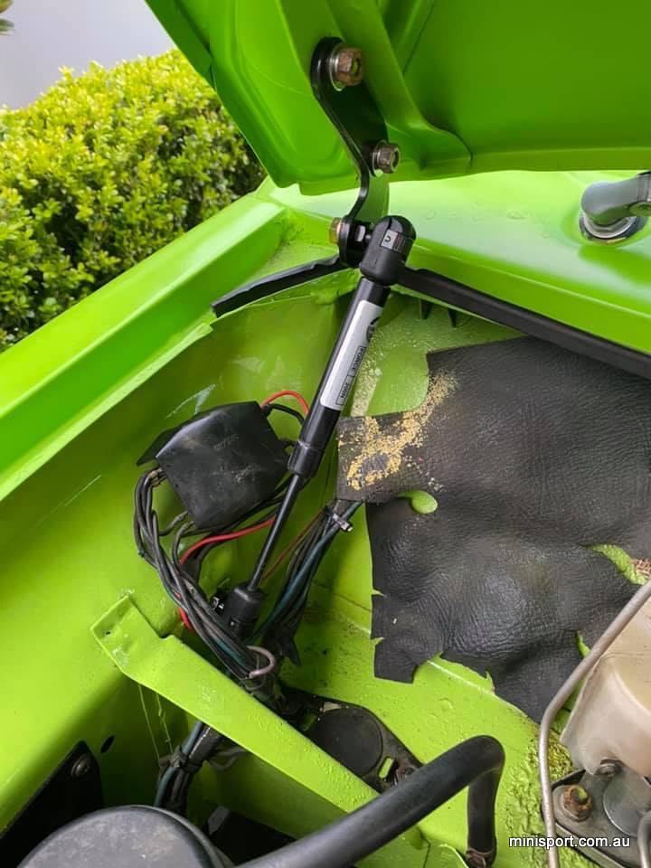 MINI CLUBMAN/LEYLAND GAS STRUT KIT Minisport